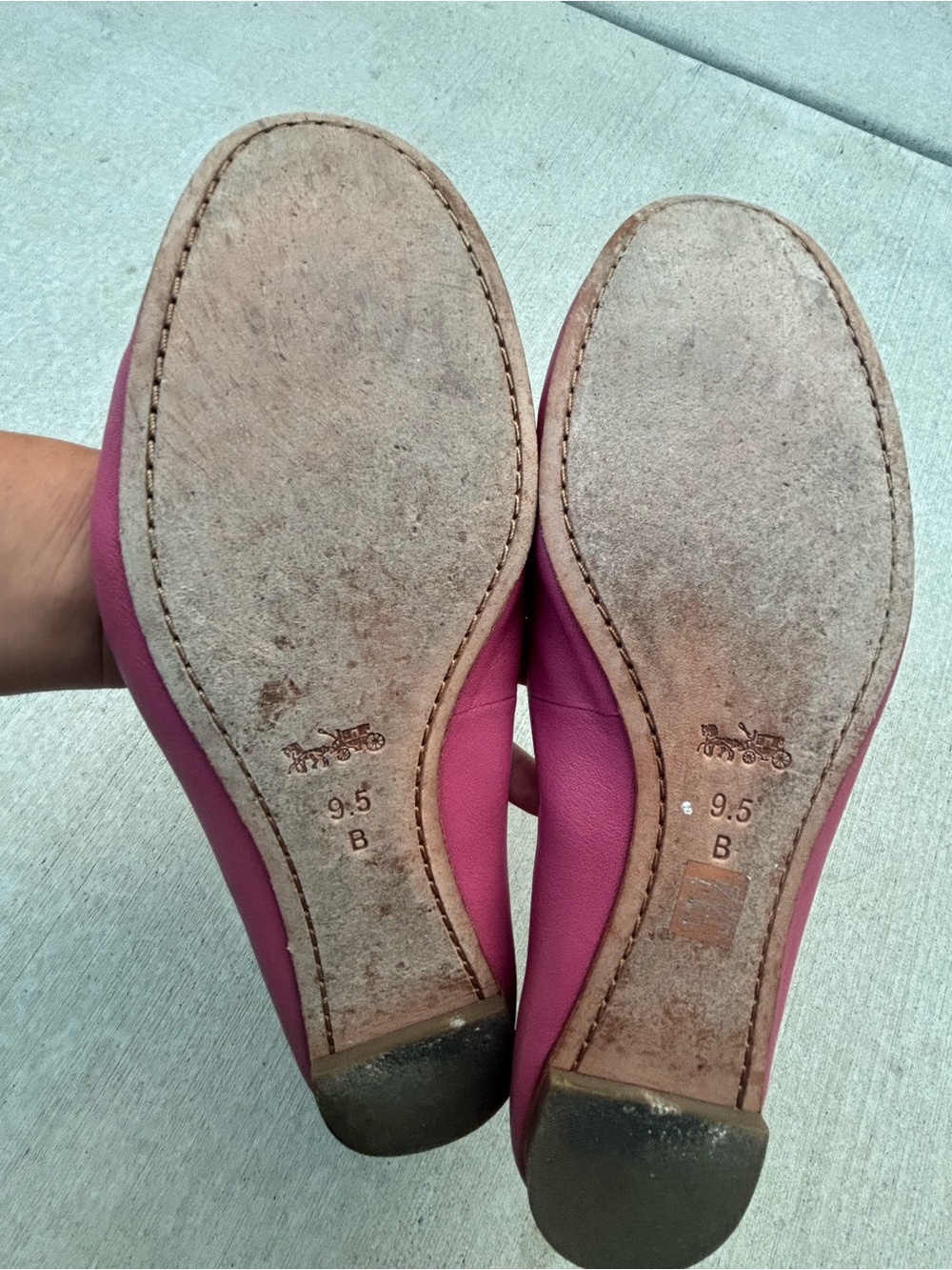 Coach Women's Rose Pink Leather Ballet Flats with Bow Charm - Picture 3 of 4